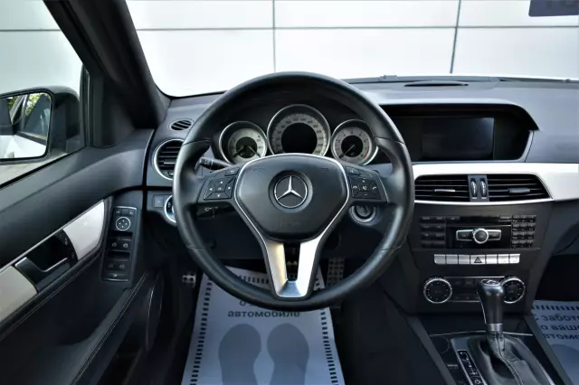 Mercedes-Benz C-Класс 2011