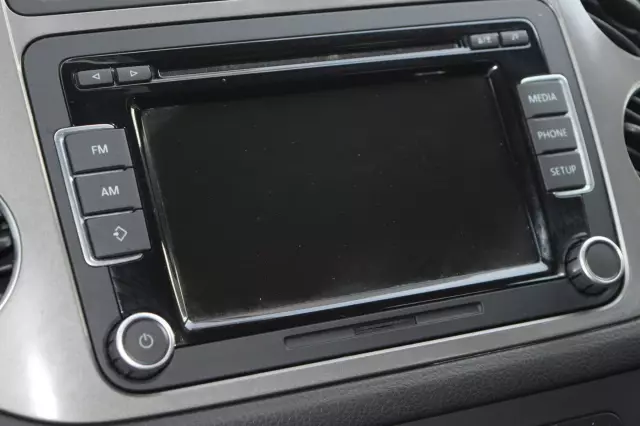 Volkswagen Tiguan 2011