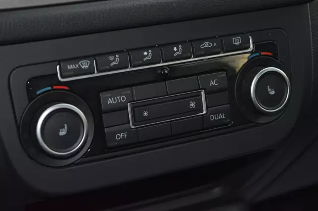 Volkswagen Tiguan 2011