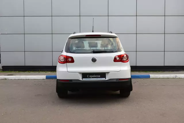 Volkswagen Tiguan 2011