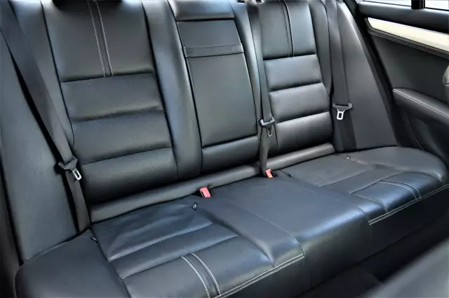 Mercedes-Benz C-Класс 2012