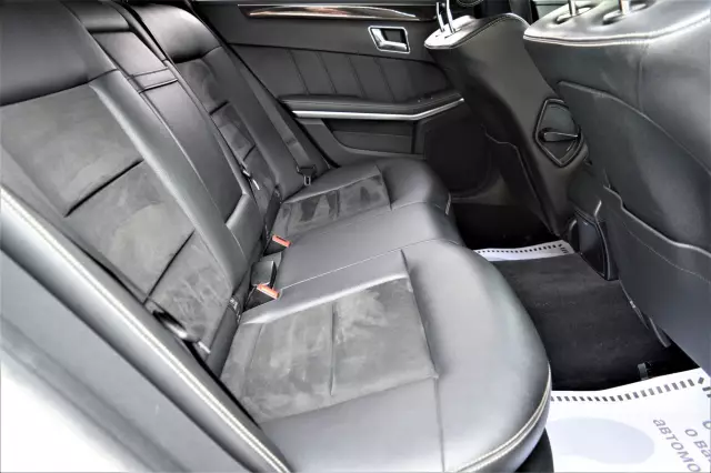 Mercedes-Benz E-Класс 2011