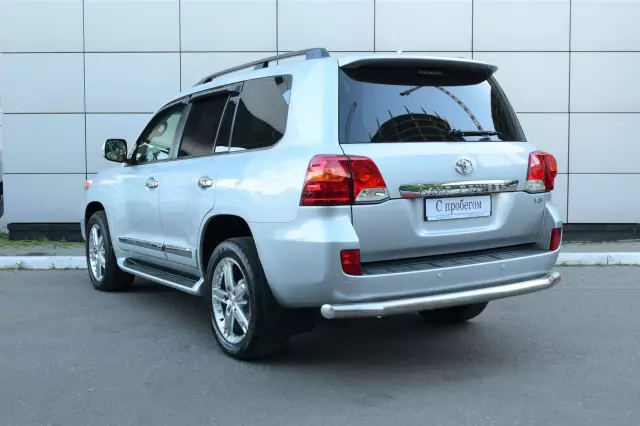 Toyota Land Cruiser 2014