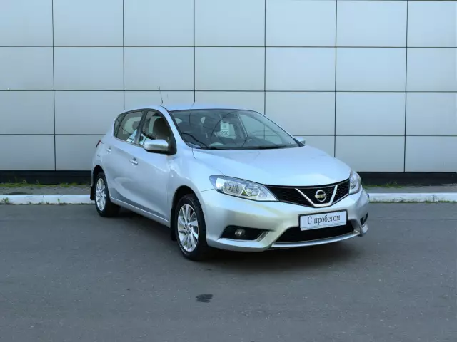 Nissan Tiida 2015