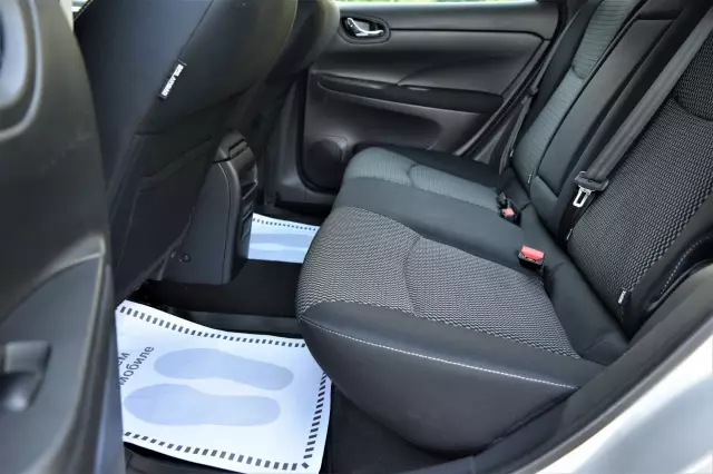 Nissan Tiida 2015