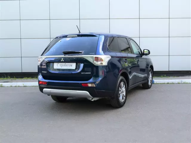 Mitsubishi Outlander 2014