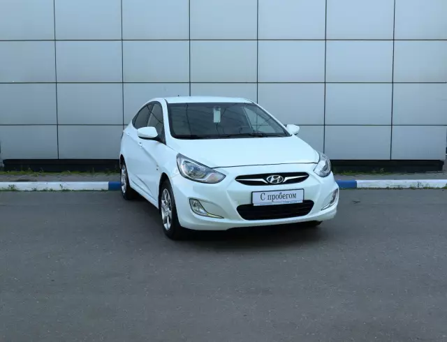 Hyundai Solaris 2013