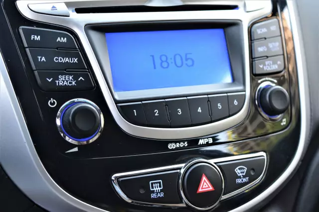 Hyundai Solaris 2013