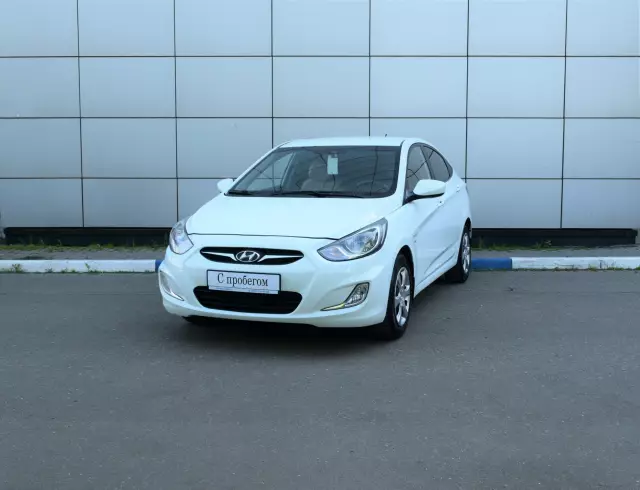 Hyundai Solaris 2013