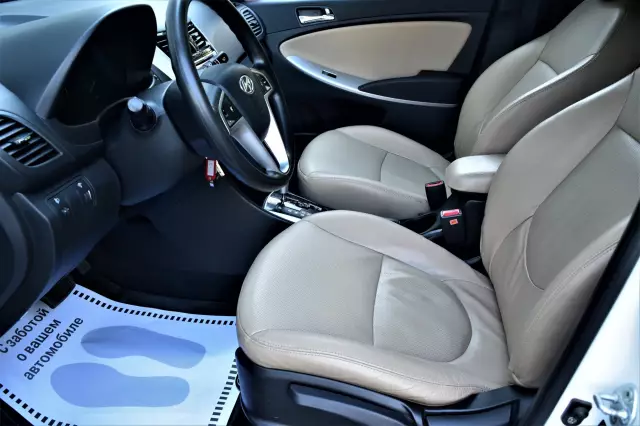 Hyundai Solaris 2013