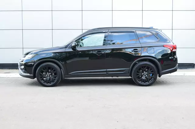 Mitsubishi Outlander 2021