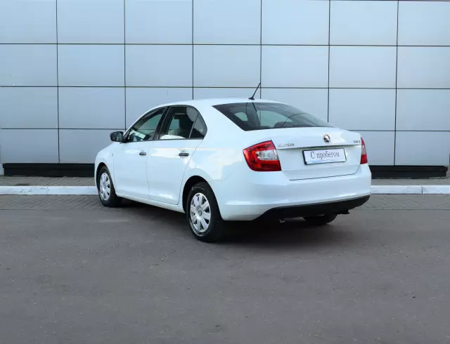 Skoda Rapid 2016