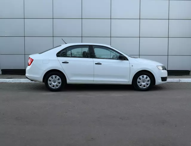 Skoda Rapid 2016