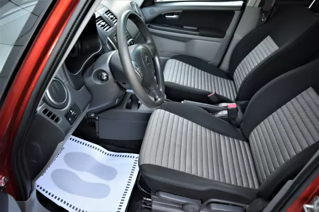 Suzuki SX4 2012