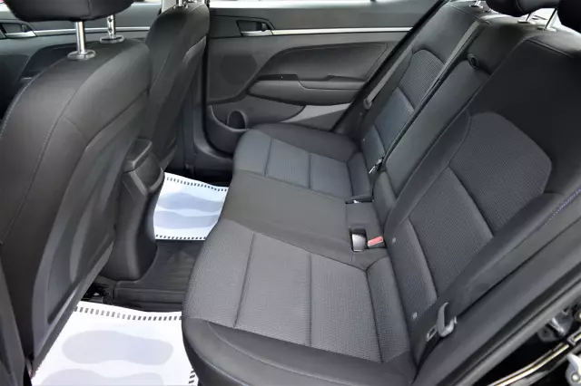 Hyundai Elantra 2018