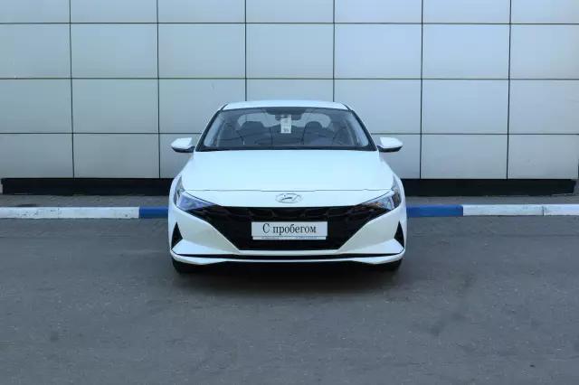 Hyundai Elantra 2021
