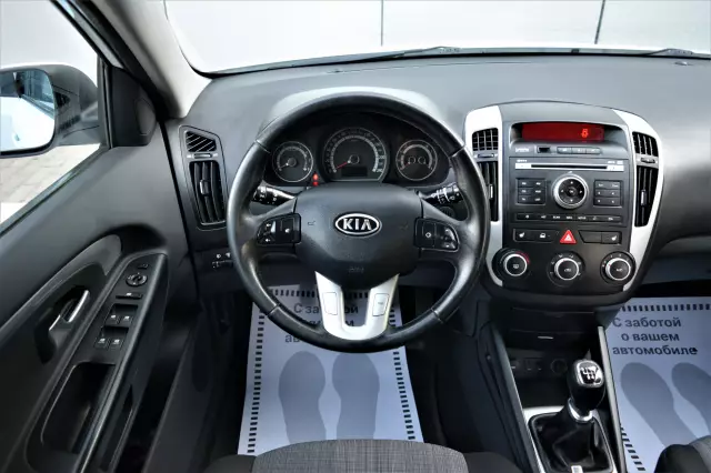 Kia Ceed 2012