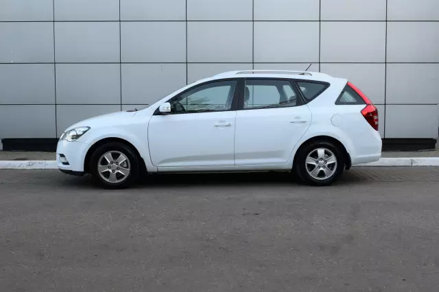 Kia Ceed 2012