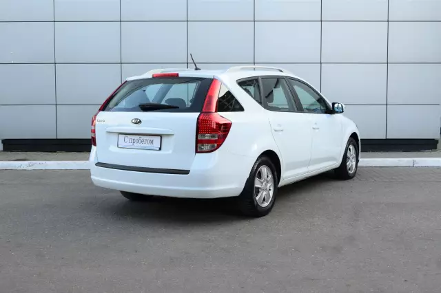 Kia Ceed 2012