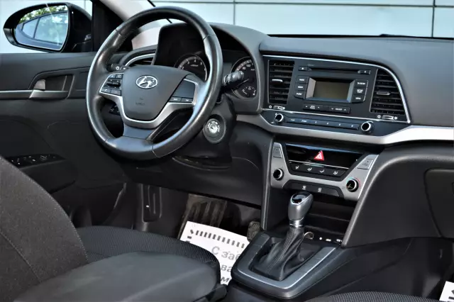 Hyundai Elantra 2017