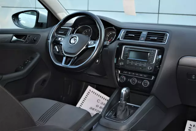 Volkswagen Jetta 2016