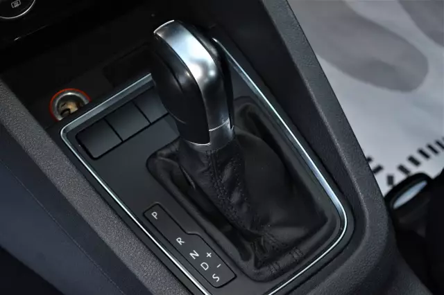 Volkswagen Jetta 2016