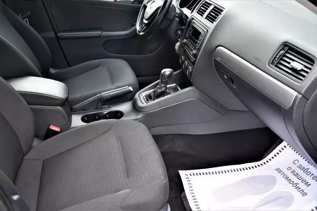 Volkswagen Jetta 2016