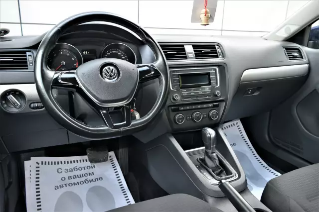 Volkswagen Jetta 2016