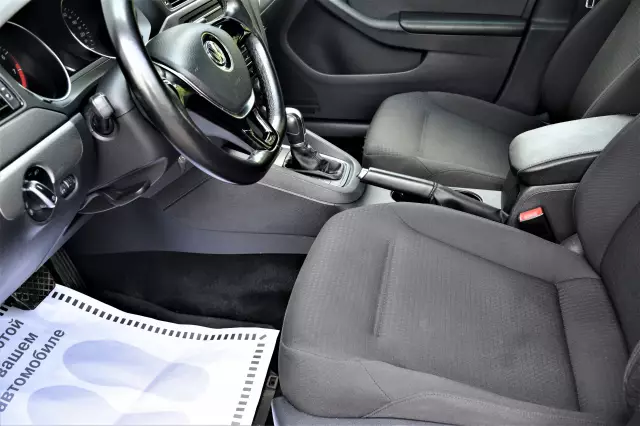 Volkswagen Jetta 2016