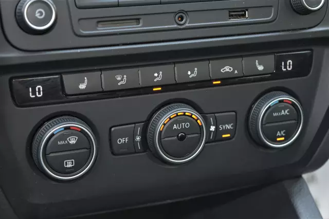 Volkswagen Jetta 2016