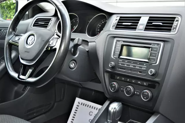 Volkswagen Jetta 2016