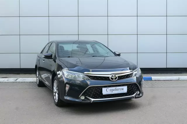 Toyota Camry 2017