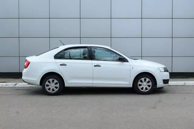 Skoda Rapid 2016
