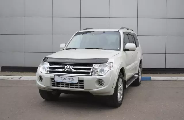 Mitsubishi Pajero 2014