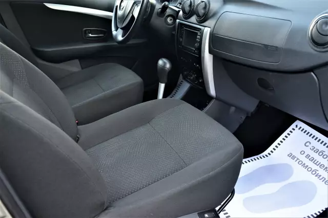 Nissan Almera 2013