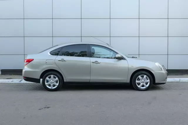 Nissan Almera 2013