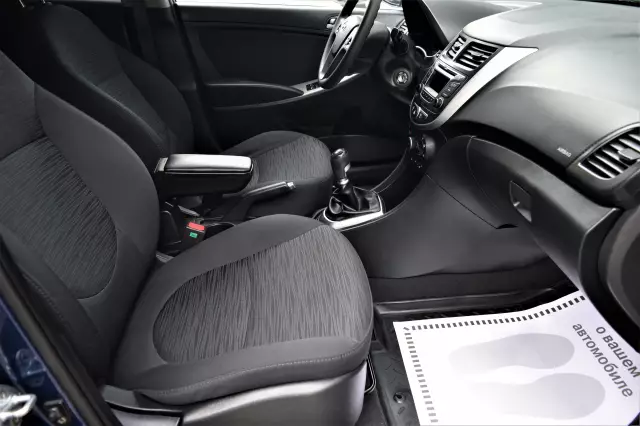 Hyundai Solaris 2014