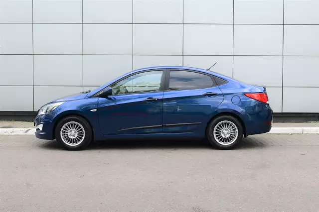 Hyundai Solaris 2014