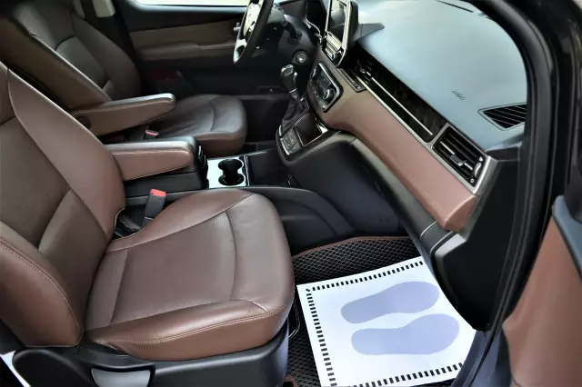 Hyundai Grand Starex 2018
