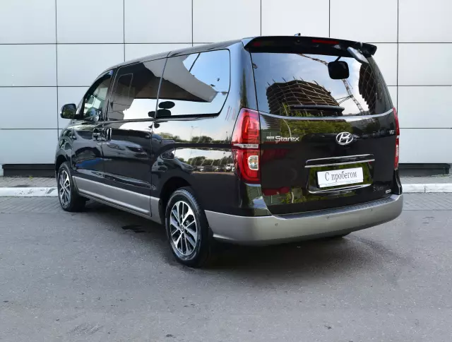 Hyundai Grand Starex 2018