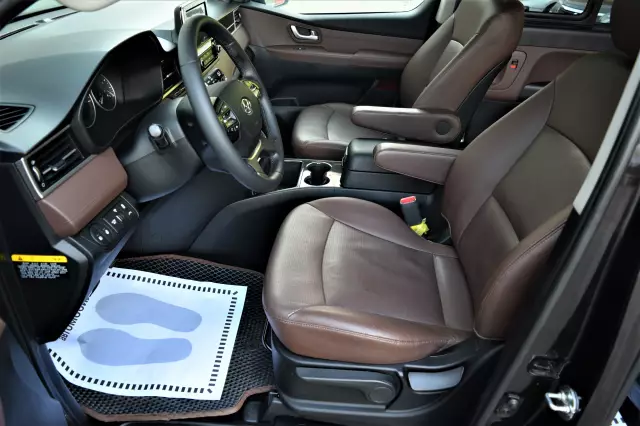 Hyundai Grand Starex 2018