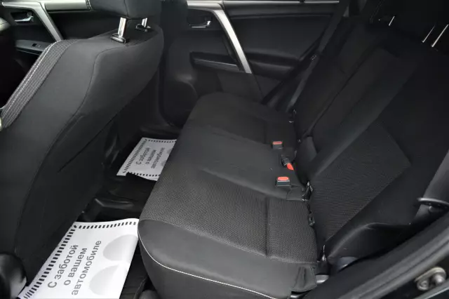 Toyota RAV4 2015