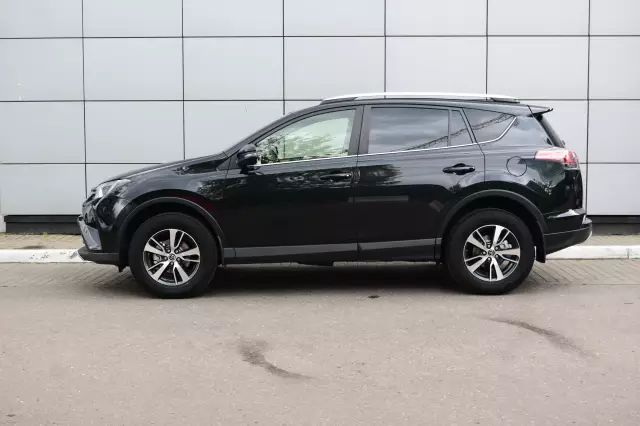 Toyota RAV4 2015