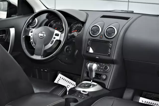 Nissan Qashqai+2 2013