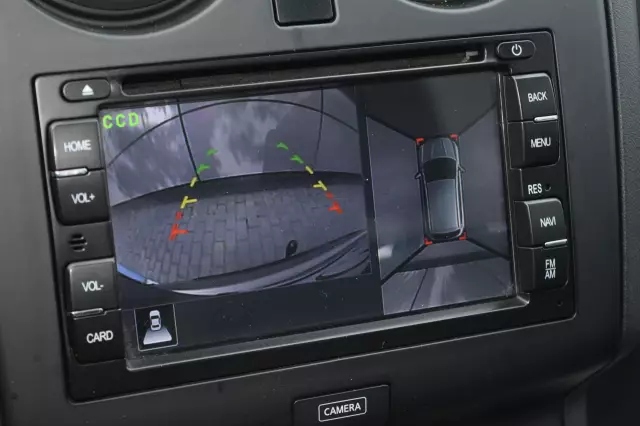Nissan Qashqai+2 2013