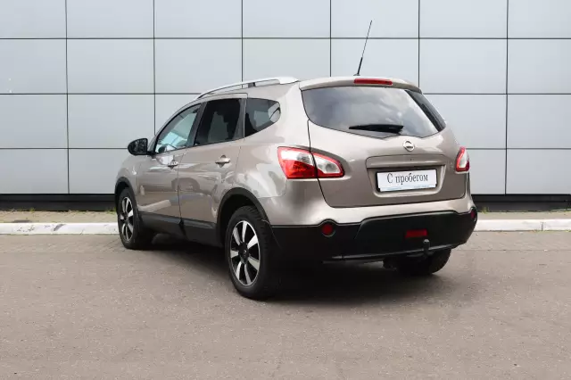 Nissan Qashqai+2 2013