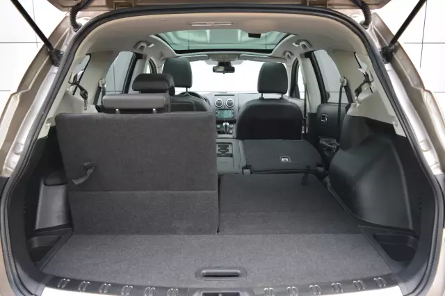 Nissan Qashqai+2 2013