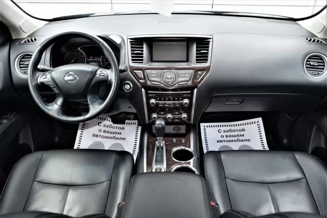 Nissan Pathfinder 2016