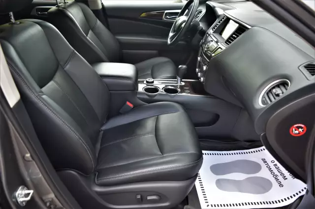 Nissan Pathfinder 2016