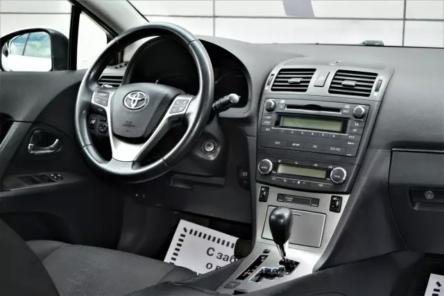 Toyota Avensis 2010